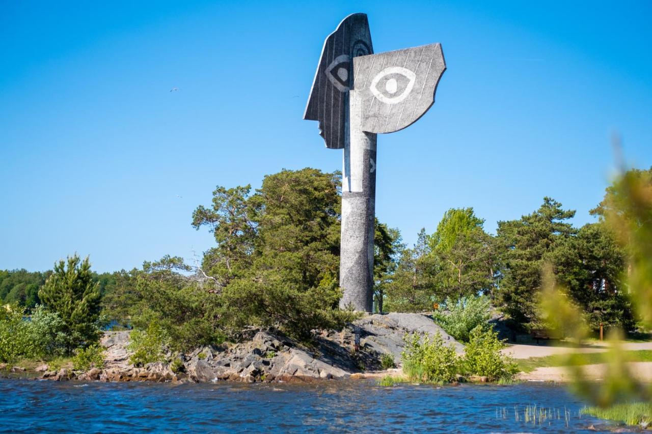 Krongarden Vandrarhem Kristinehamn Exterior foto
